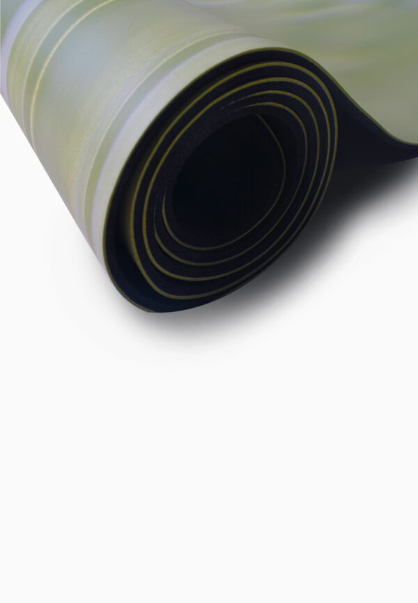 ViQ Natural Rubber Yoga Mat - Image 3